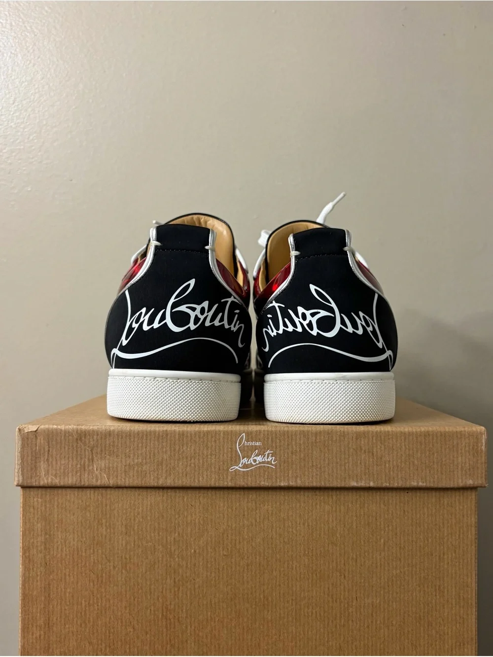 *Sold* Fun Louis Junior Spikes Flat 'Version Loubi'